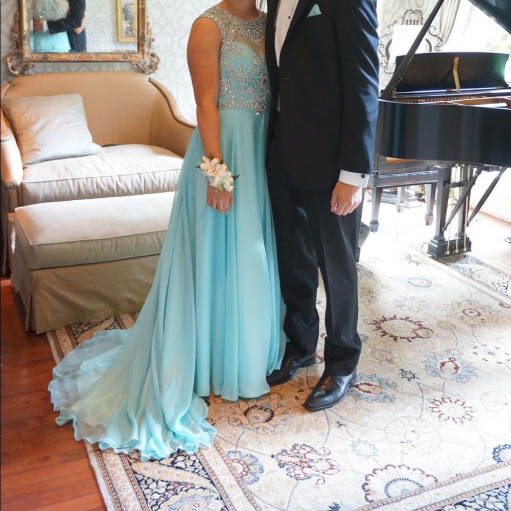 Prom dress